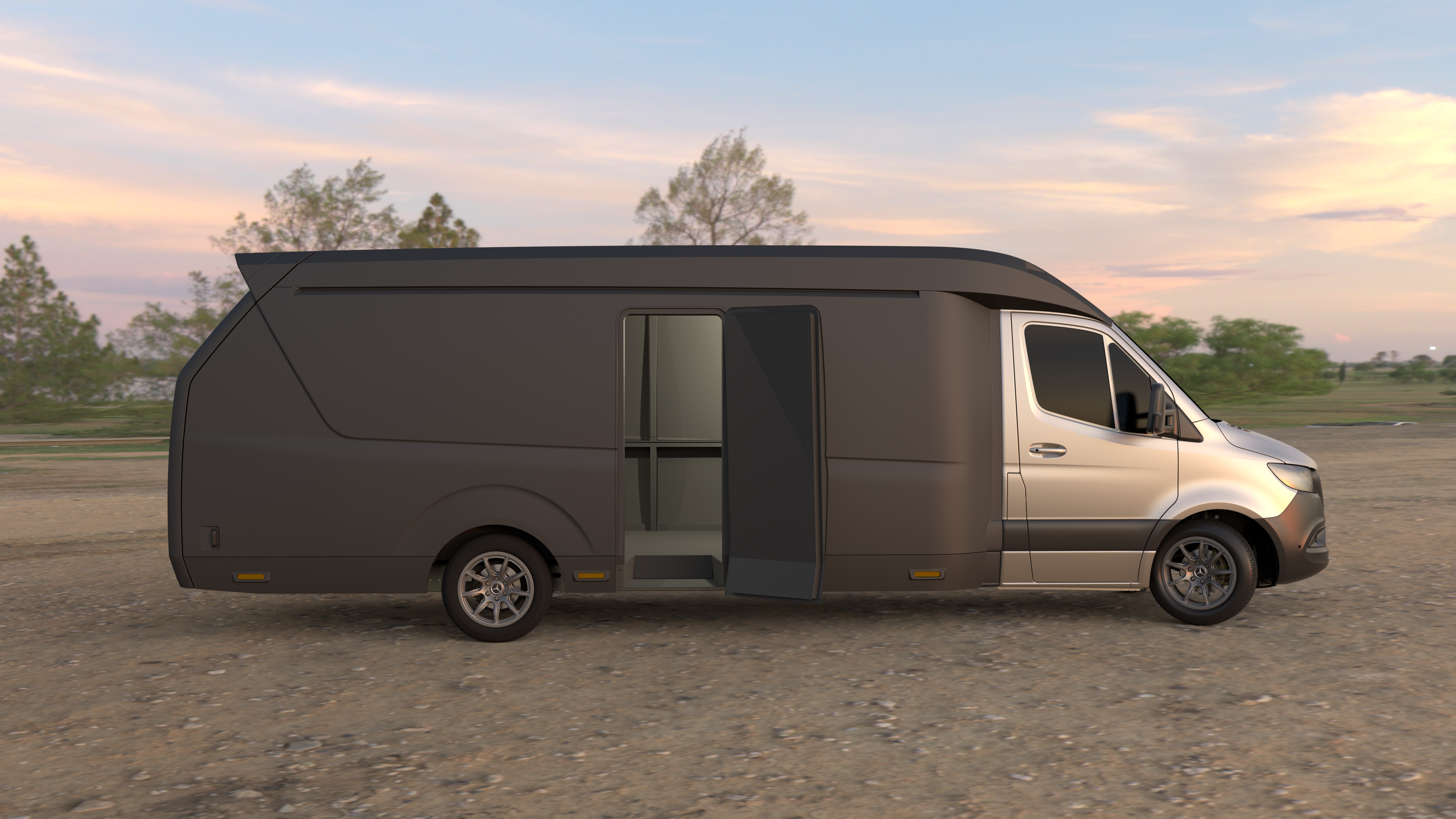 Vollständige Seitenansicht des ORCA Leichtbau Transporters mit geöffneter Seitentür