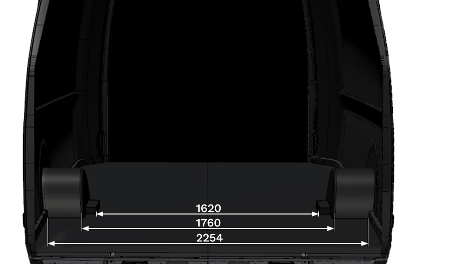 Orca Leichtbautransporter mit Sicht in Innenraum bei geöffneter Heckklappemit eingezeichnetenMaßen